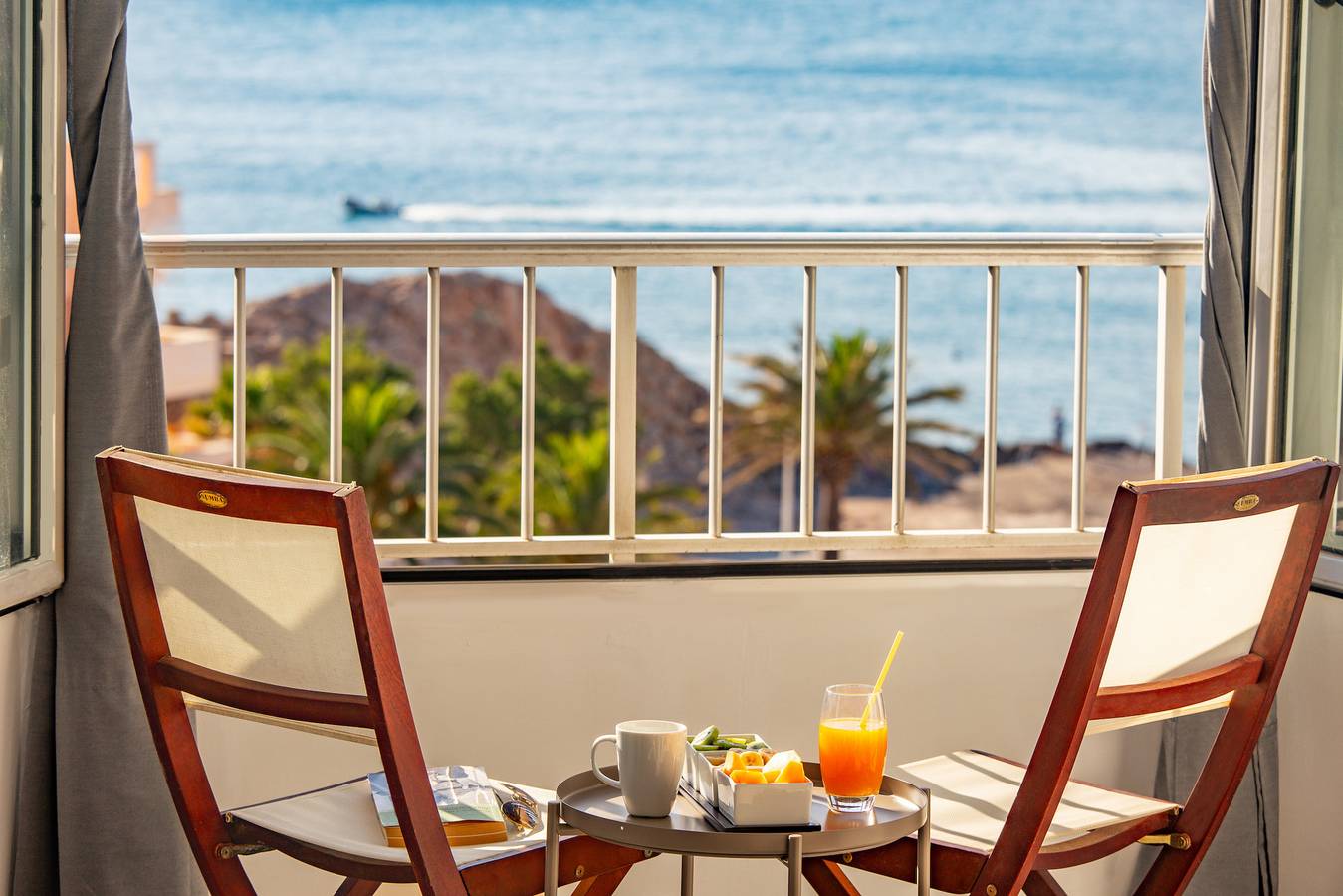 Ganze Wohnung, Ferienwohnung für 4 Personen mit Meerblick in Cullera, Costa de Valencia