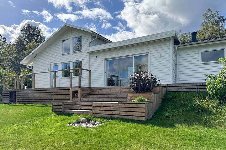 Ferienhaus für 7 Personen, mit Garten in Östergötland