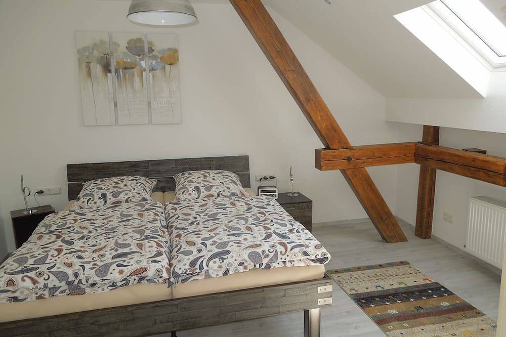 Ganze Wohnung, Direkt am Rhein im Welterbe Oberes Mittelrheintal zwischen Burgen und Reben in Lorchhausen, Lorch