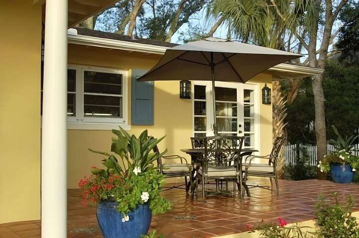 Beach house for 8 people, with terrace and garden in St. Augustine