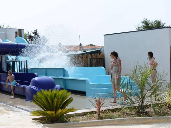 Bungalow pour 4 personnes, avec Bassin pour enfant