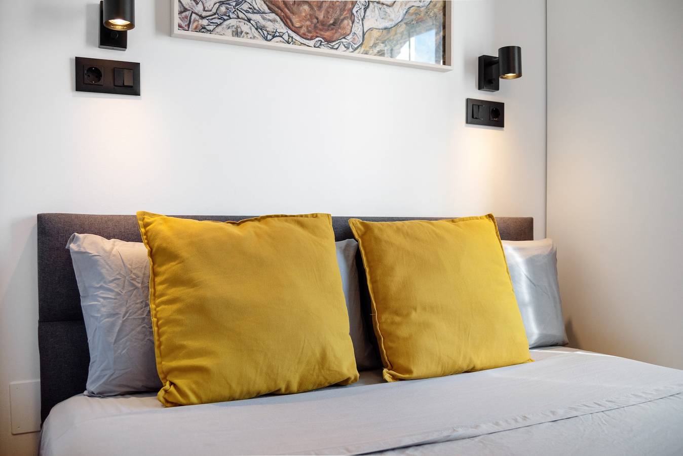 Estudio entero, Apartamento estudio 'La Casa De La Muralla' con balcón, Wi-Fi y aire acondicionado in Málaga Centro, Málaga