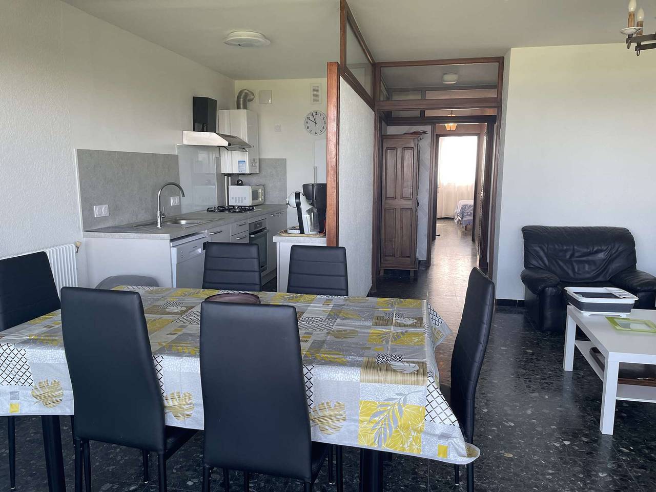 Apartamento entero, Apartamento frente al mar con aire acondicionado y aparcamiento en Grau-du-Roi in Le Grau-du-Roi, Côte d'Améthyste