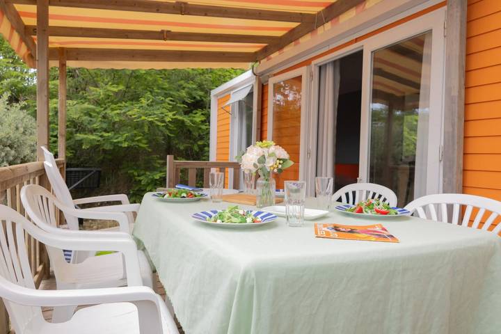 Bungalow für 5 Personen, mit Terrasse und Pool, kinderfreundlich in Saint-Georges-d'Oléron - 2