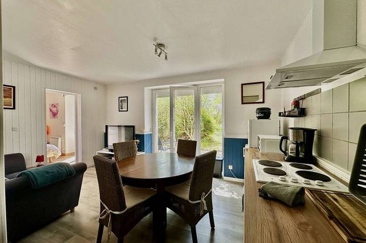 Gîte pour 4 personnes, avec terrasse et jardin à Basly