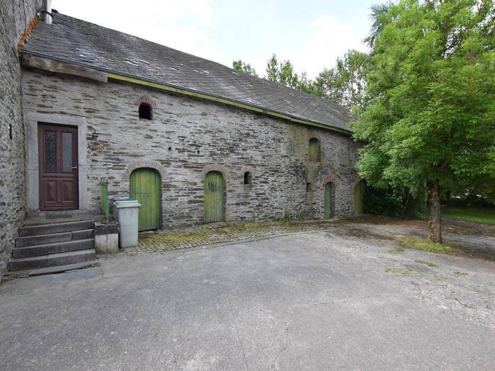 Location de vacances pour 9 personnes, avec terrasse et jardin, animaux acceptés dans Erneuville - 3