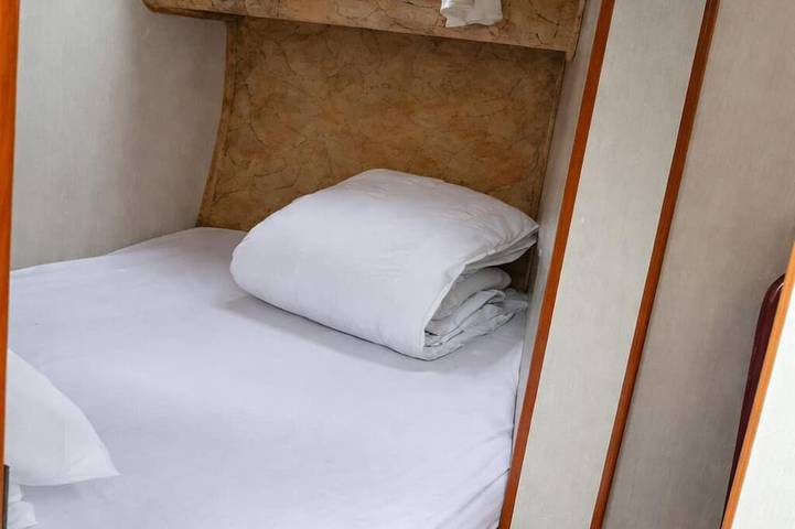 Péniche pour 6 personnes, avec jacuzzi et balcon, animaux acceptés dans l' Hérault - 3