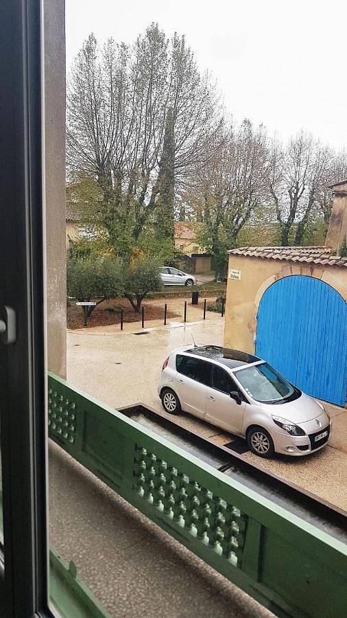 Gîte pour 2 personnes, avec bassin pour enfant à Charleval - 3