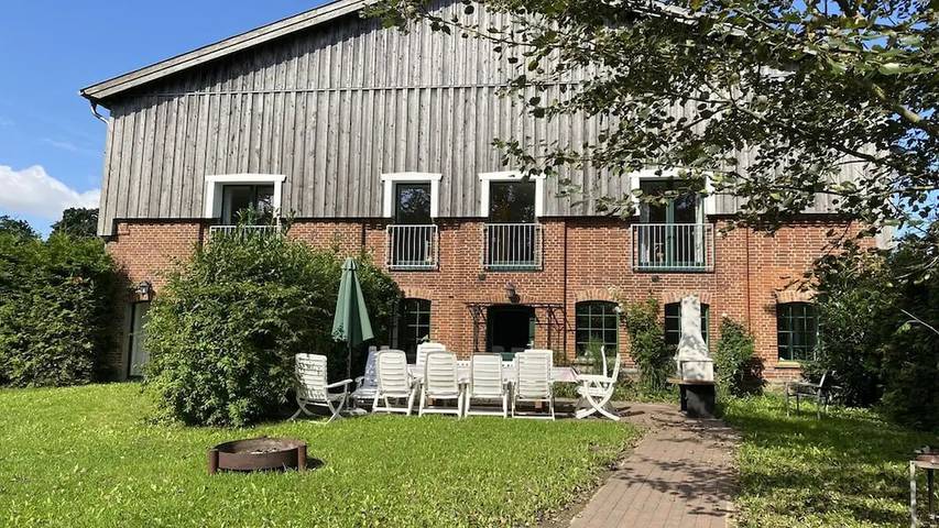 Ferienhaus für 16 Personen, mit Terrasse und Garten sowie Sauna in Oersberg