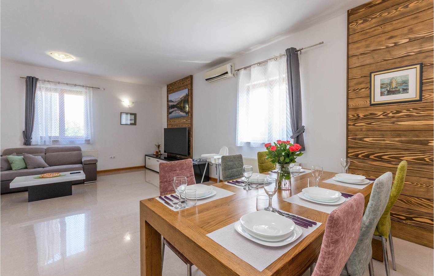 Holiday home for 6 people with terrace in Općina Sveti Filip i Jakov, Zadar