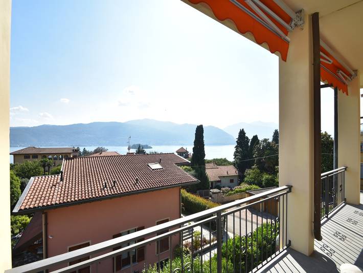Ferienwohnung für 4 Personen, mit Balkon und Terrasse sowie Garten in Comune di Verbania