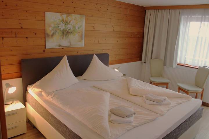 Ferienwohnung für 6 Personen, mit Balkon und Ausblick in Schruns - 2