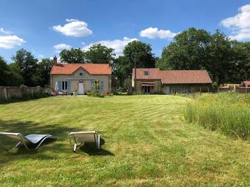 Maison de campagne pour 4 personnes, avec terrasse ainsi que jardin et vue à Jouy-le-Potier