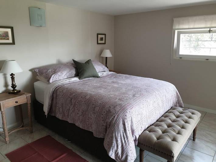 Location de vacances pour 2 personnes, avec vue ainsi que terrasse et jardin à Saint-Sulpice-les-Feuilles - 3