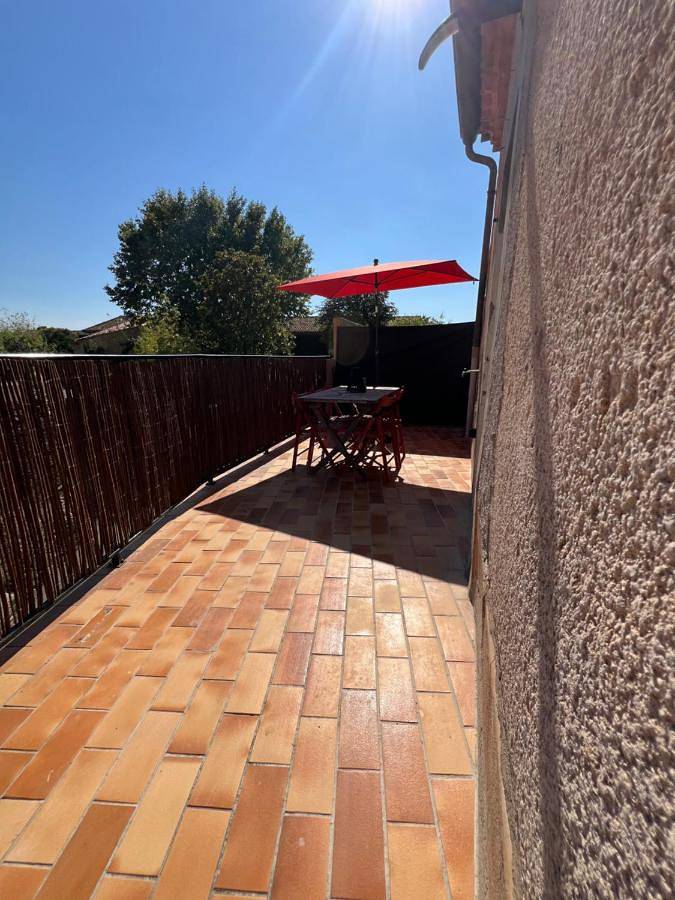 Gîte pour 3 personnes, avec Terrasse à Poussan - 3