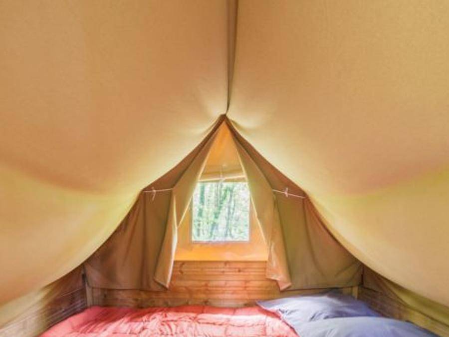 La Clairière - écolieu de vacances - Bungalow toilé 2 personnes - Cabane Au Clair De Lune in Lamothe-Fénelon, Quercy