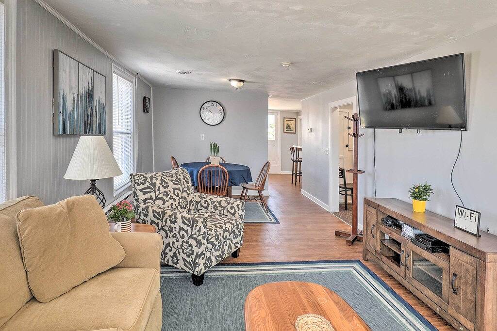 Ganze Wohnung, Downtown Canandaigua Apt: 1 Mi to Lake & Pier! in Canandaigua, Canandaigua Lake