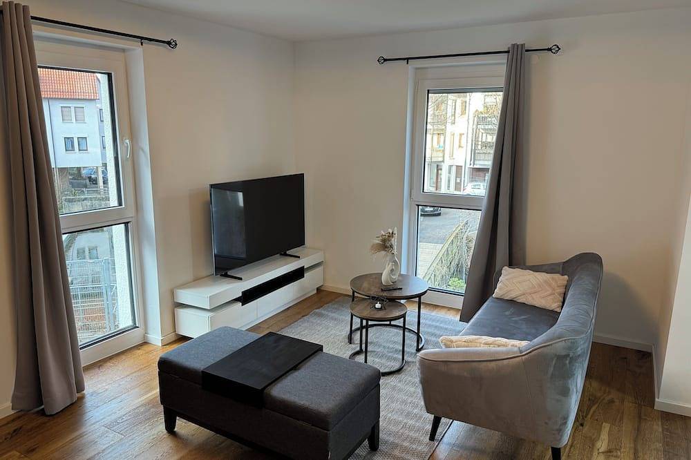 Ganze Wohnung, Deluxe Apartment No.2 in Reutlingen | Mitten in der Innenstadt | Modern in Reutlingen, Neckar-Alb