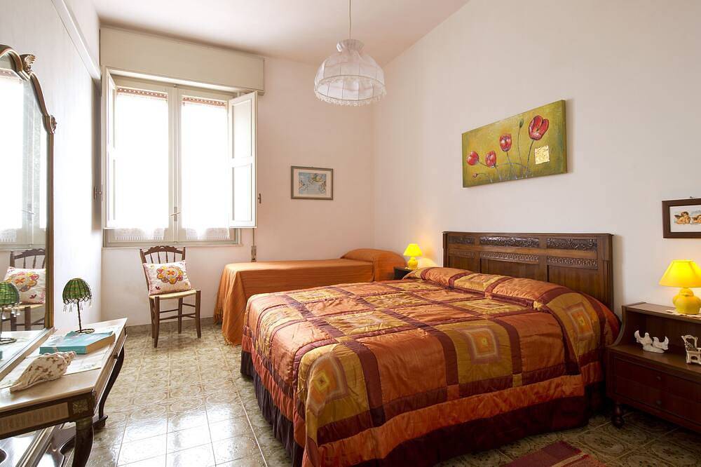 Villa Paradiso, A Villa with private Swimming Pool in Castelluzzo. in Castelluzzo, San Vito Lo Capo