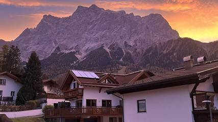 Ferienwohnung für 4 Personen in Ehrwald, Ammergauer Alpen (Österreich), Bild 2