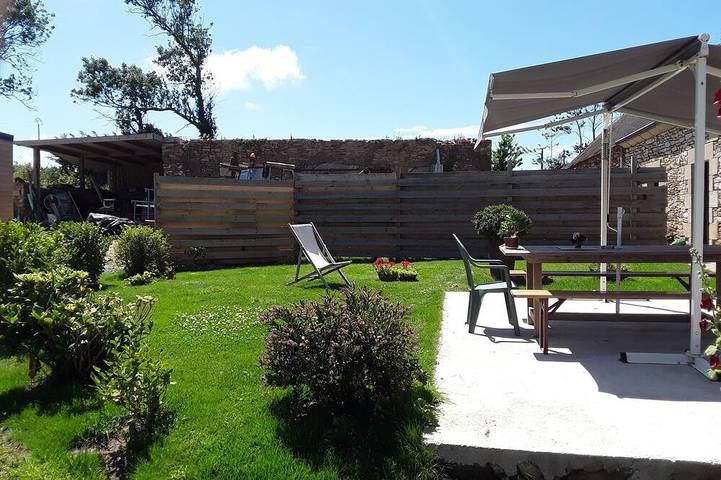 Maison de vacances pour 6 personnes, avec jardin, animaux acceptés à Plonéour-Lanvern