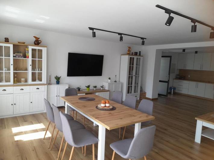 Apartament wakacyjny dla 8 osób, z ogród i widok, zwierzęta dozwolone w Szczawnica