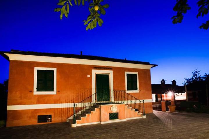 Agriturismo per 2 persone, con Terrazza e Giardino nonché Panorama a La Spezia