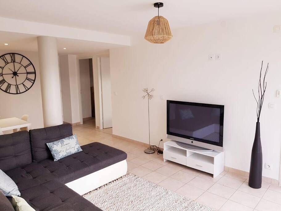 Appartement entier, Vue imprenable avec terrasse de 100 m2 in Jacob-Bellecombette, Région de Chambéry