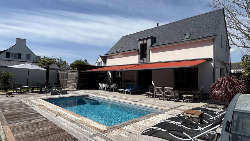 Gîte pour 6 personnes, avec piscine ainsi que terrasse et jardin à Plouharnel - 3