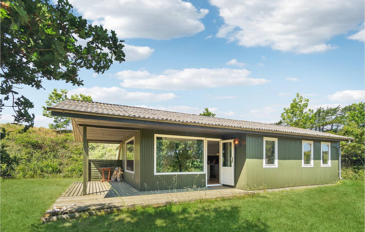 Ferienhaus für 6 Personen mit Terrasse in Knebel, Süddjursland