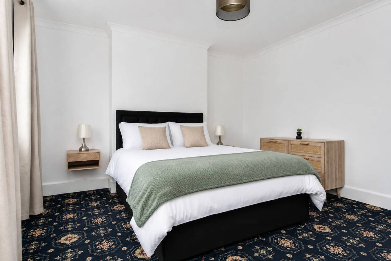 Contractor-Friendly 6Br 6En-Suites | Free Parking in Dover, Kent