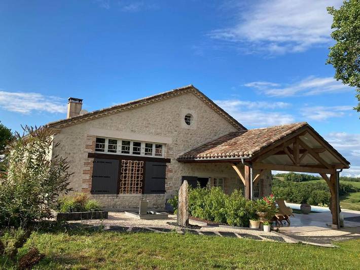 Location de vacances pour 4 personnes, avec jardin ainsi que piscine et vue à Cazes-Mondenard - 3
