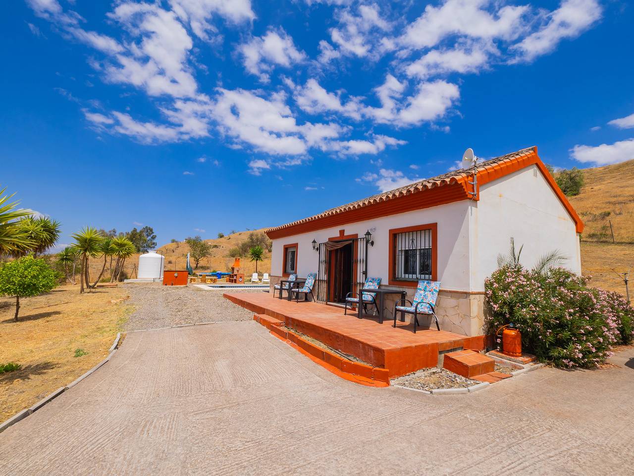 Cubo's Casa Rural El Andaluz in Coín, Málaga Province