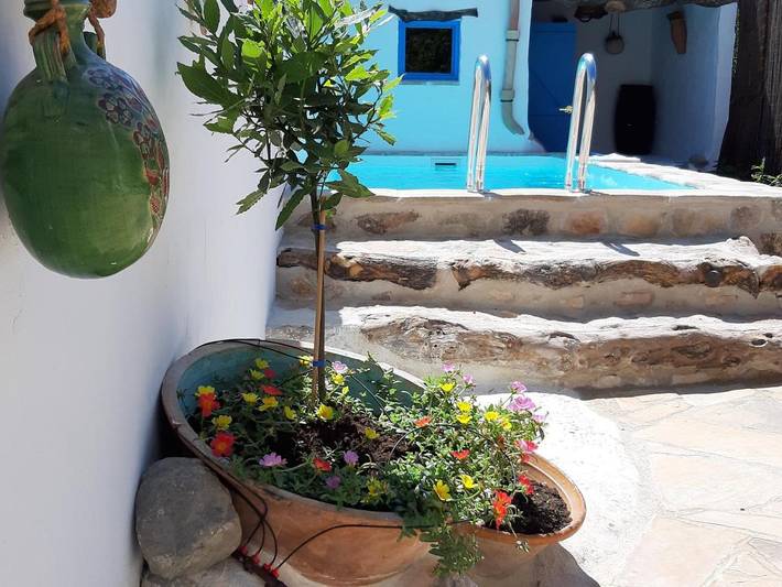 Apartamento para 6 personas, con piscina además de vistas y jardín, Se admiten mascotas en San Jorge