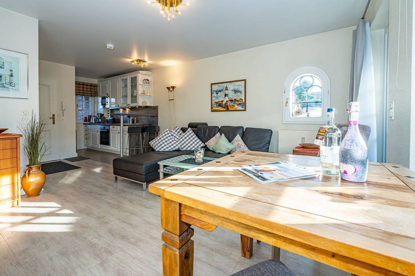 Ganze Wohnung, Ferienwohnung unter Reet für max. zwei Personen, in Westerland. in Westerland, Sylt (Gemeinde)