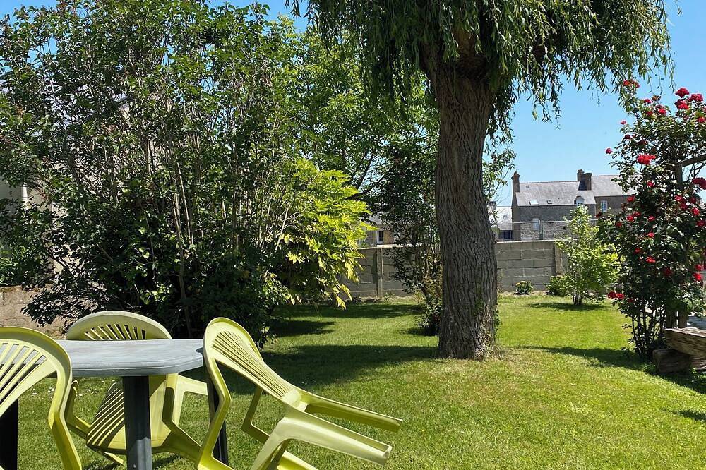 Ganze Wohnung, Vacation studio summer 2026 near St Malo, Mt St Michel, Dinan and Cancale in Saint-Jouan-des-Guérets, Saint-Malo und Umgebung