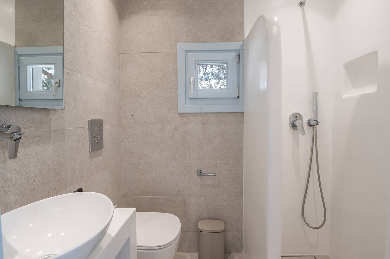 Droomachtig Myconisch Studio – Zwembad, Strand & Luxe, foto 12