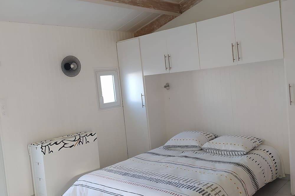 Appartement entier, House Bretignolles-sur-Mer with swimming pool in Vendée close to the sea in Bretignolles-sur-Mer, Vallée de la Loire