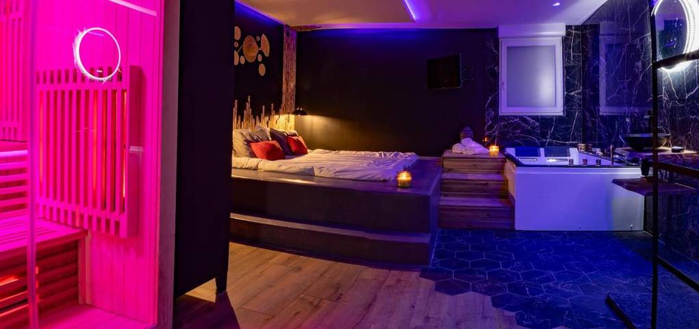 Gîte pour 2 personnes, avec jacuzzi et sauna à Charleville-Mézières - 4