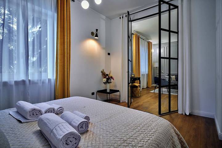 Ganze Wohnung, Lilienblum Chic - ChicLife Apt. - Design apartment Borgo Santa Caterina in Bergamo, Bergamo Provinz