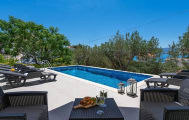 Ferienhaus mit Meerblick für 8 Personen, mit Pool und Garten, mit Haustier in Split-Dalmatien
