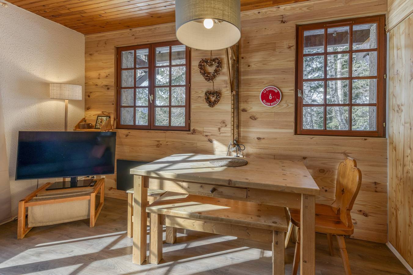 Apartamento entero, Apartamento 'Gawal 2' con vistas a la montaña, terraza privada y Wi-Fi in Villard-Reculas, Parque Nacional de los Ecrins