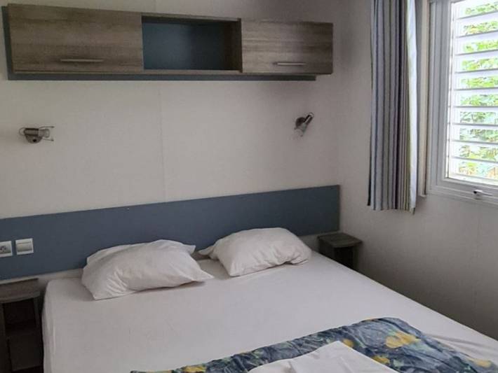 Mobil home pour 6 personnes, avec terrasse et piscine à Espira-de-Conflent - 3