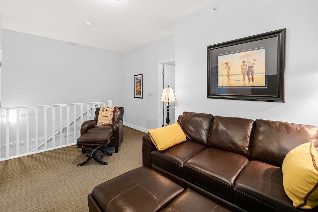 Lakefront Luxury vor Weltklasse-Weingütern in West Kelowna, Crystal Mountain