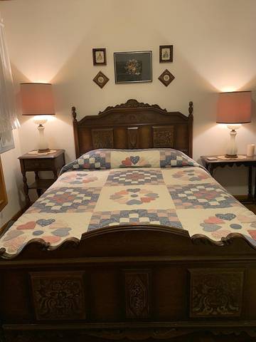 Vacation Home for 7 Guests in Roads End, Devils Lake (OR), Picture 4