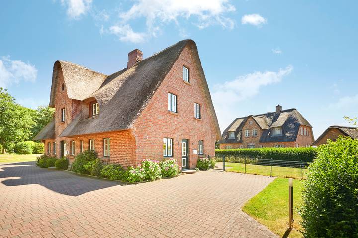 Ferienhaus für 2 Personen, mit Terrasse und Garten in Witsum