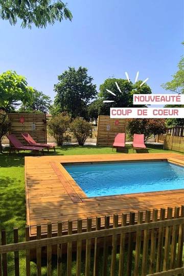 Gîte pour 4 personnes, avec piscine et terrasse à Pissos