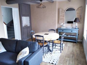 Gîte pour 4 personnes, avec terrasse à Criquetot-l'Esneval