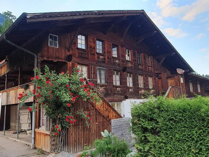 Ferienwohnung für 2 Personen, mit Terrasse und Garten sowie Ausblick in Boltigen