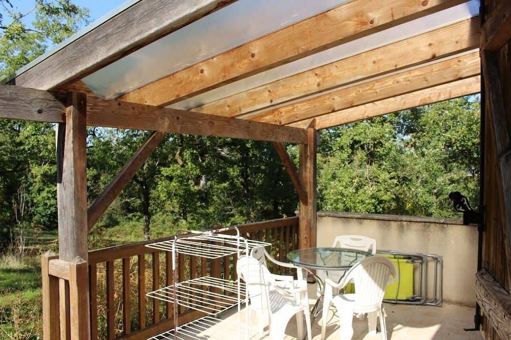 Staying calm in an oak wood - Maison 7 in Saint-Jean-de-Laur, Quercy